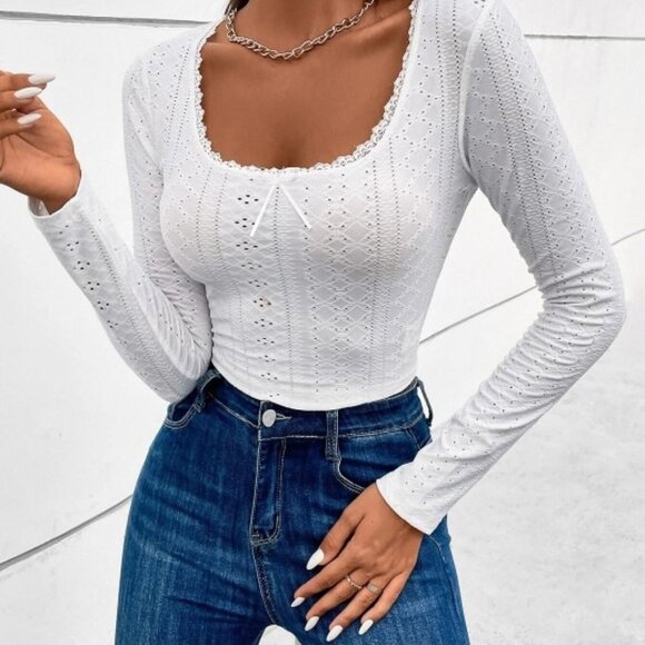 Women’s White Crop Fitted Top | Scoop Neck | Long Sleeves | Knitted Polyester - Picture 4 of 4